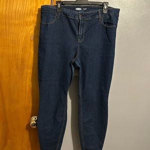 Old navy dark blue jean